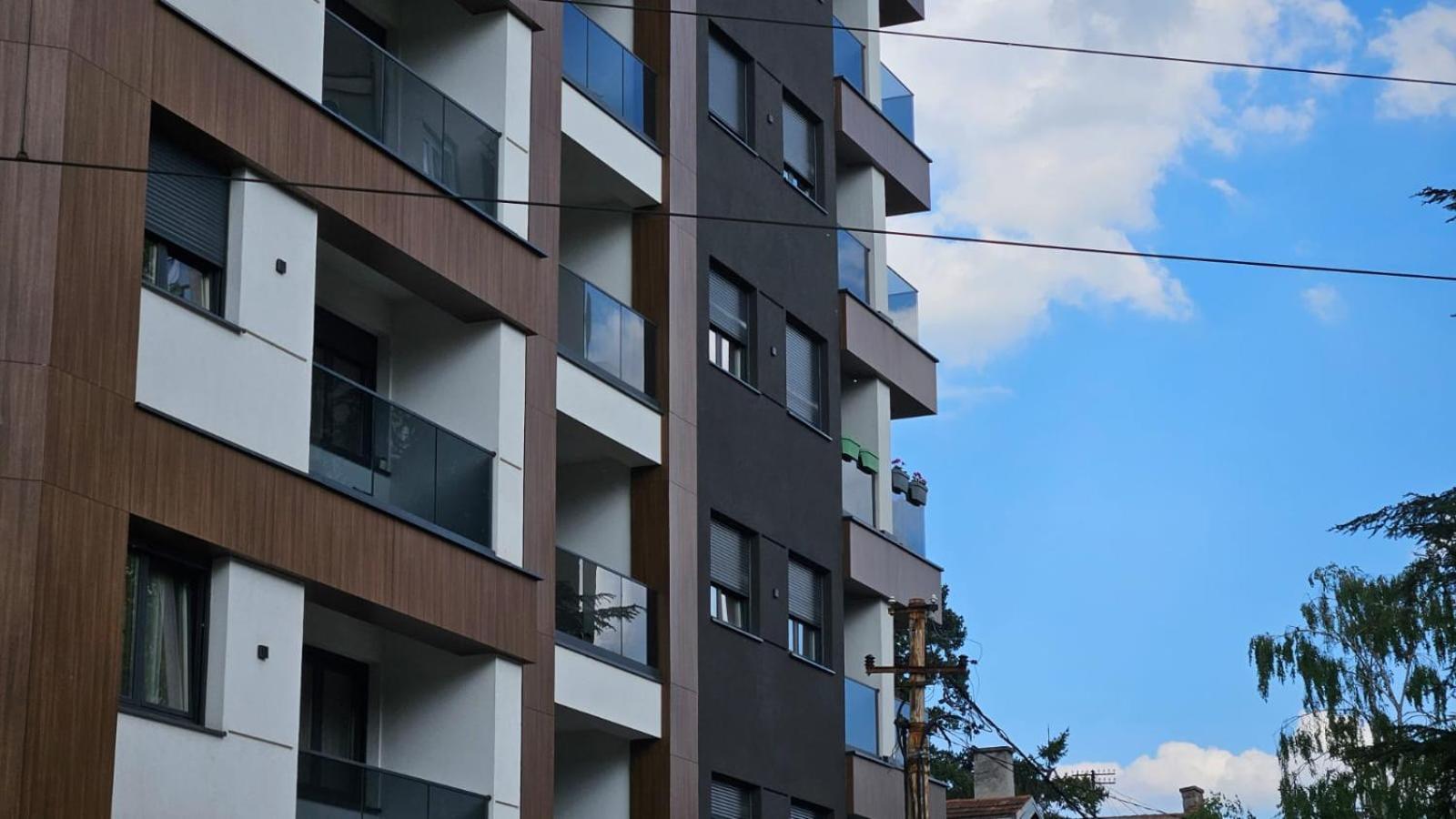 Nora Lux Apartament Belgrad