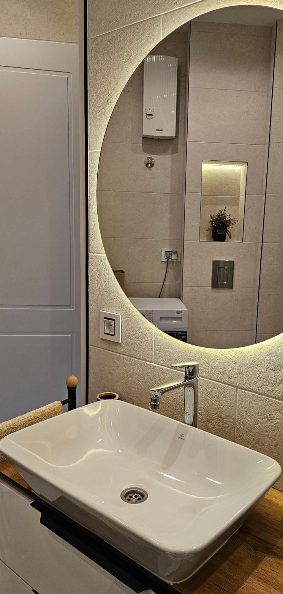 Apartament Nora Lux *