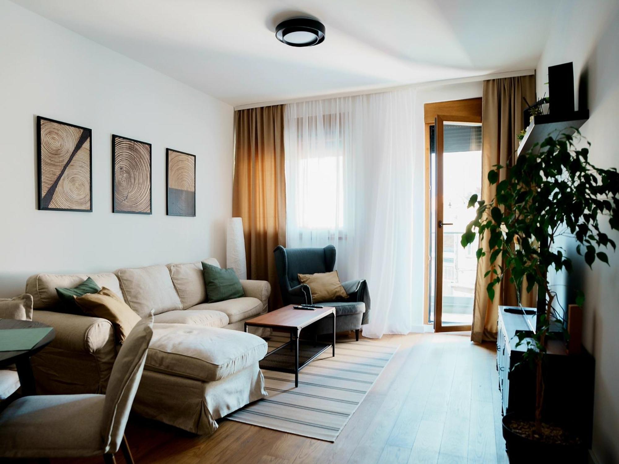 Nora Lux Apartament *
